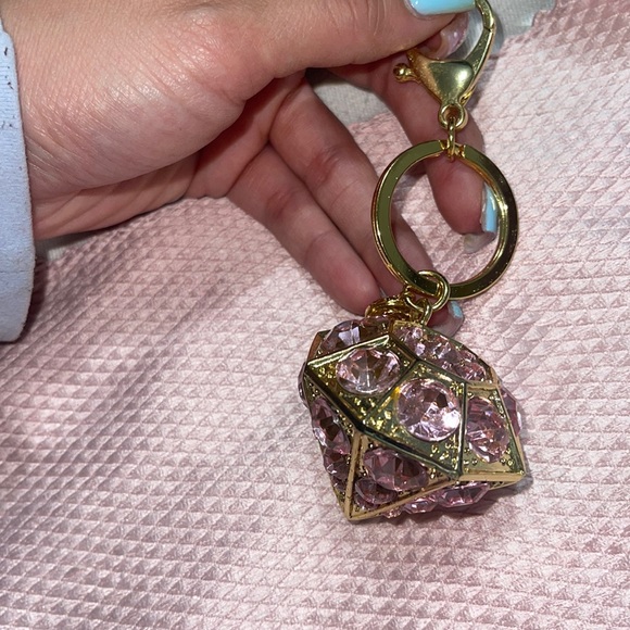 Vintage Pink Crystal Diamond Keychain - Picture 1 of 3
